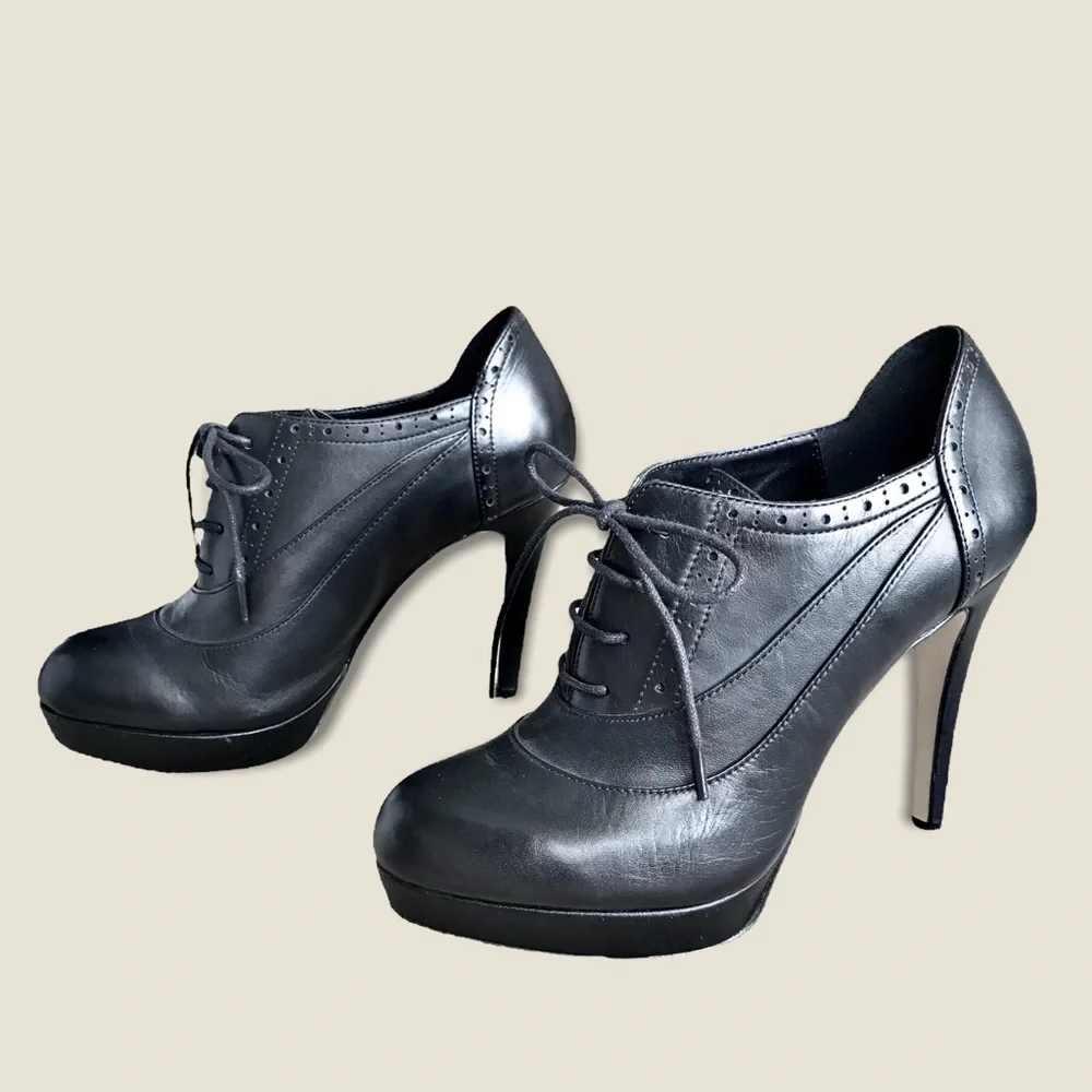 Bata Genuine Black Leather Oxford Stiletto/Pump Lace Up Platform Ankle Booties - Picture 9 of 14
